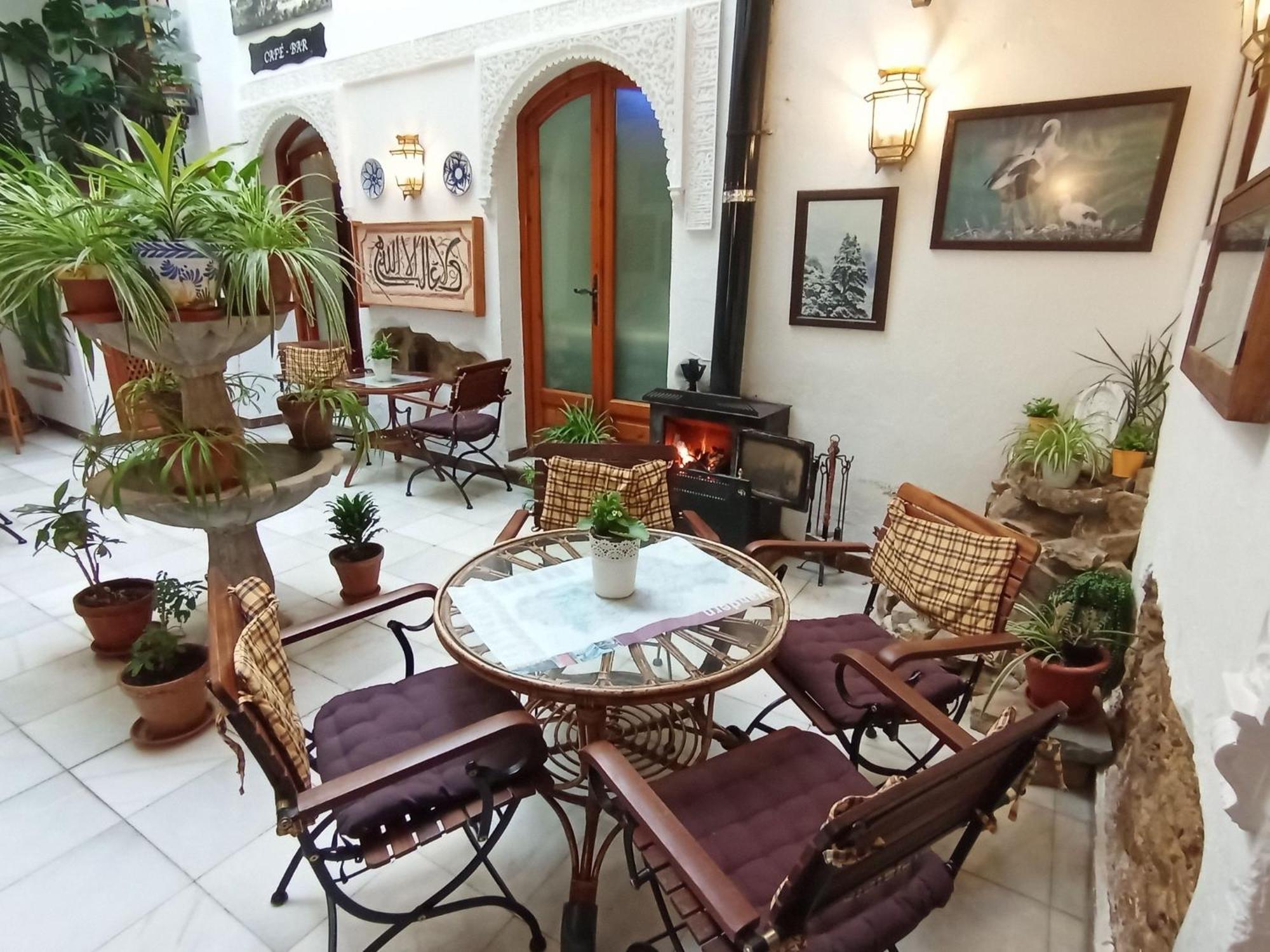 Hostal Rural Marques De Zahara Захара де ла Сиера Екстериор снимка