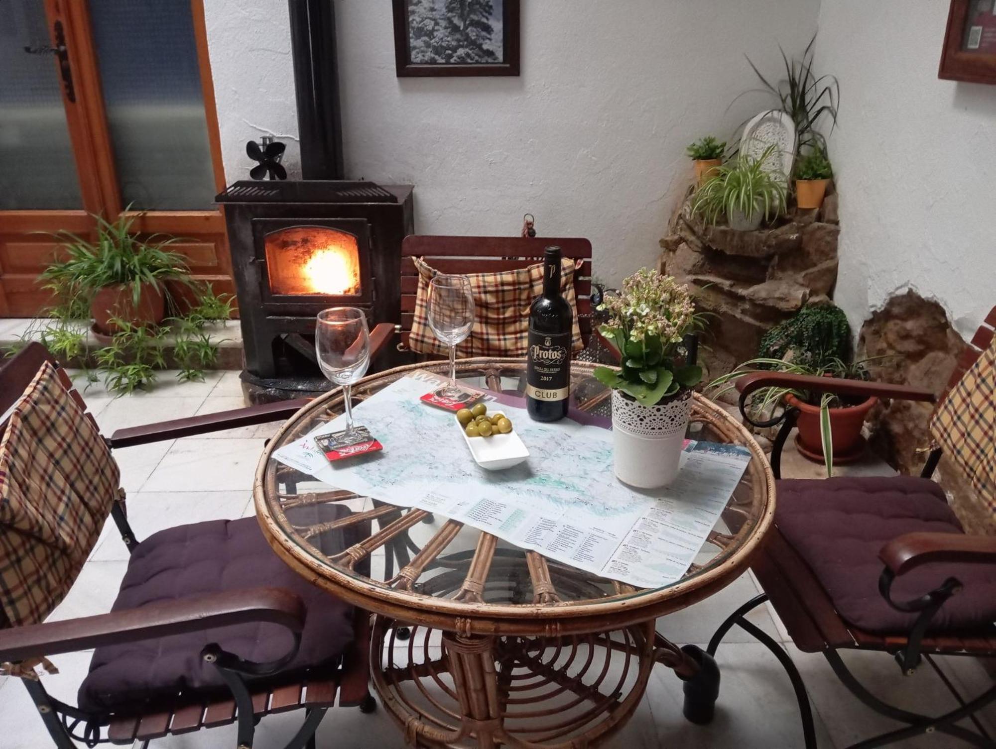 Hostal Rural Marques De Zahara Захара де ла Сиера Екстериор снимка